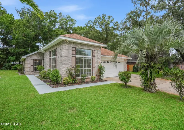 Photo 2 of Single family home for sale at 13321 Paradise Beach Pl, Pensacola, FL 32506 | MLS# 794099 | Listing updated on 2026-09-12