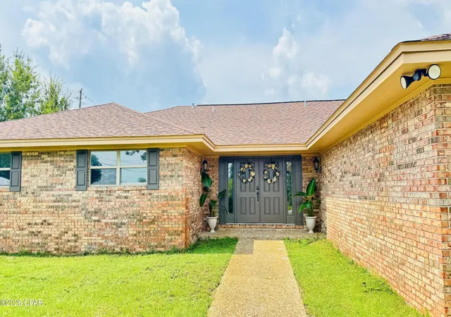 Photo 3 of Single family home for sale at 760 Rosemont Dr, Panama City, FL 32405 | MLS# 794103 | Listing updated on 2026-10-02