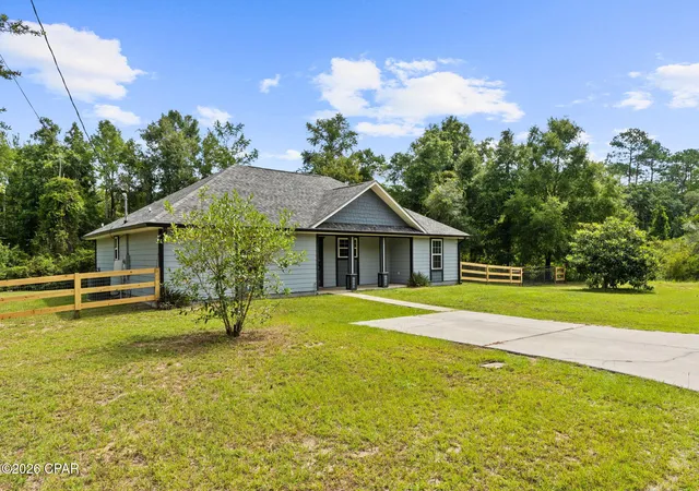 Photo 2 of Sale Pending at 2060 Apollo Dr, Chipley, FL 32428 | MLS# 794165 | Listing updated on 2026-09-09