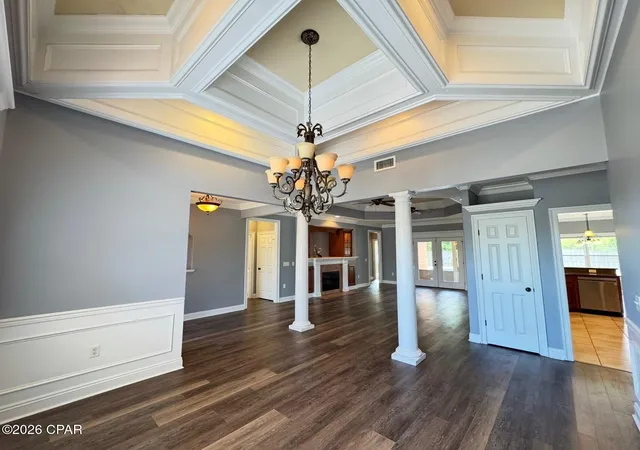 Photo 3 of Single family home for sale at 207 Lakeview Ter, Lynn Haven, FL 32444 | MLS# 794173 | Listing updated on 2026-09-20