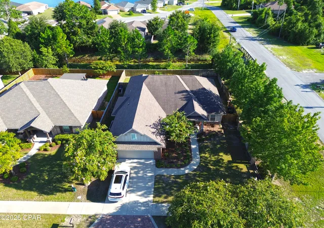 Photo 3 of Single family home for sale at 3001 Osprey Cir, Lynn Haven, FL 32444 | MLS# 794221 | Listing updated on 2026-10-07