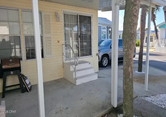 Photo 3 of Manufactured home for sale at 213 Squid Ln, Panama City, FL 32408 | MLS# 794226 | Listing updated on 2026-09-10