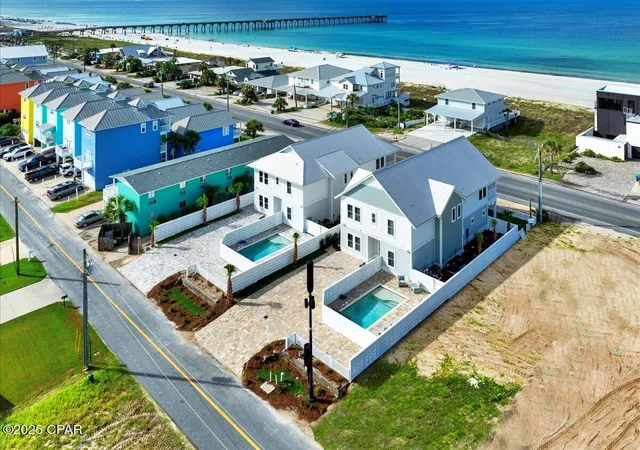 Photo 3 of Single family home for sale at 16418 Front Beach Rd, Panama City Beach, FL 32413 | MLS# 794231 | Listing updated on 2026-08-18
