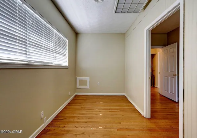 Photo 3 of Single family home for sale at 1148 Jenks Ave, Panama City, FL 32401 | MLS# 794239 | Listing updated on 2026-09-10