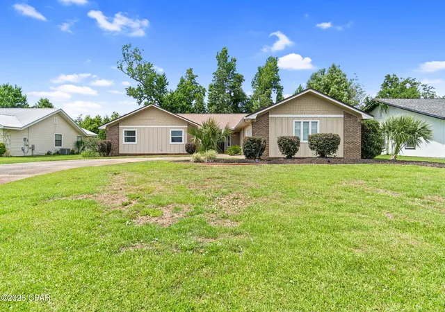 Photo 1 of Sale Pending at 136 Derby Woods Dr, Lynn Haven, FL 32444 | MLS# 794245 | Listing updated on 2026-10-05