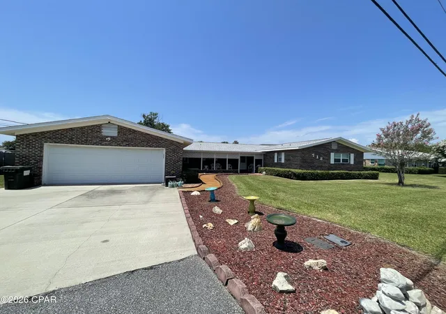 Photo 1 of Sale Pending at 718 Clarence Dr, Panama City, FL 32404 | MLS# 794259 | Listing updated on 2026-08-18
