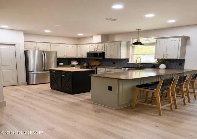 Photo 3 of Single family home for sale at 113 Shadow Bay Dr, Panama City Beach, FL 32407 | MLS# 794266 | Listing updated on 2026-08-18