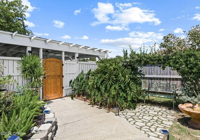 Photo 3 of Sale Pending at 401 Virginia Ave, Lynn Haven, FL 32444 | MLS# 794272 | Listing updated on 2026-09-17