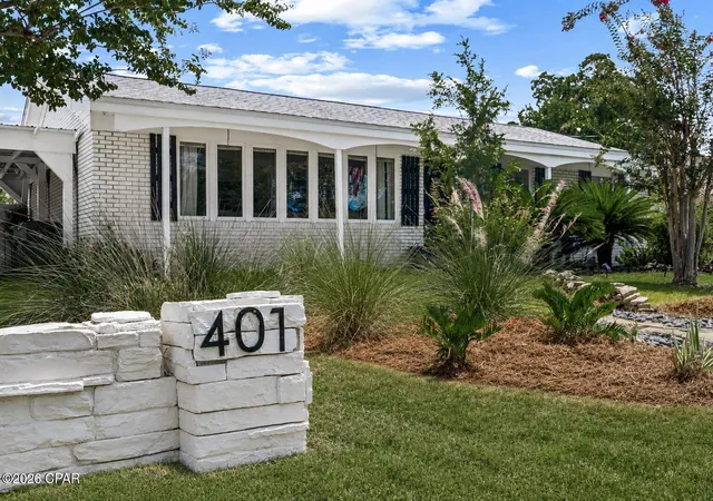Photo 3 of Sale Pending at 401 Virginia Ave, Lynn Haven, FL 32444 | MLS# 794272 | Listing updated on 2026-09-17