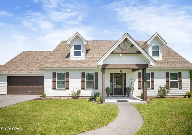 Photo 2 of Sale Pending at 11840 Country Clb Dr, Panama City, FL 32404 | MLS# 794291 | Listing updated on 2026-08-26