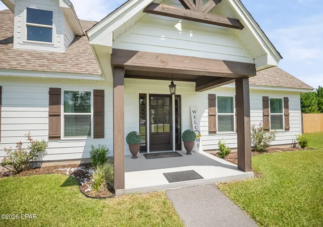 Photo 3 of Sale Pending at 11840 Country Clb Dr, Panama City, FL 32404 | MLS# 794291 | Listing updated on 2026-08-26