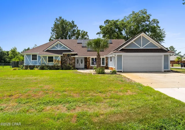 Photo 1 of Sale Pending at 3019 Kingswood Dr, Panama City, FL 32405 | MLS# 794304 | Listing updated on 2026-09-01