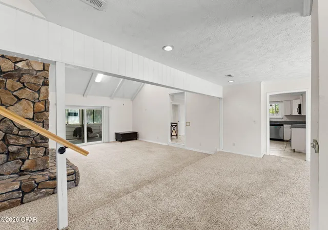 Photo 3 of Sale Pending at 3019 Kingswood Dr, Panama City, FL 32405 | MLS# 794304 | Listing updated on 2026-09-01