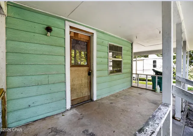 Photo 4 of Sale Pending at 395 E Brock Ave, Bonifay, FL 32425 | MLS# 794308 | Listing updated on 2026-09-28