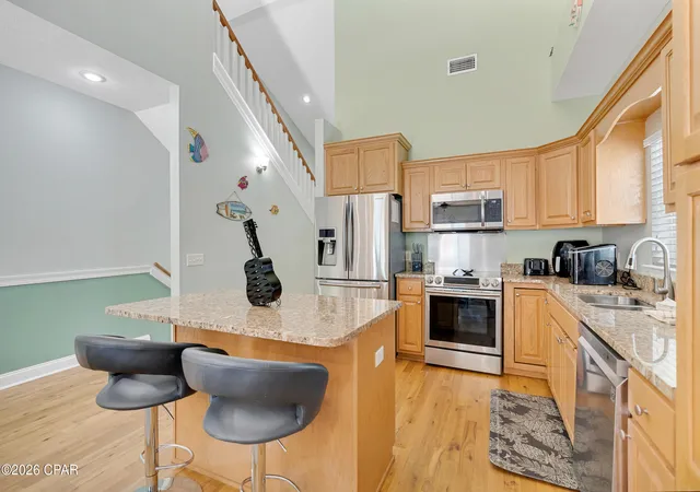 Photo 4 of Single family home for sale at 5405 Thomas Dr, Panama City, FL 32408 | MLS# 794319 | Listing updated on 2026-08-24