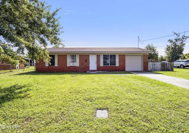 Photo 2 of Single family home for sale at 1419 Virginia Ave, Lynn Haven, FL 32444 | MLS# 794404 | Listing updated on 2026-09-14