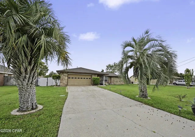 Photo 4 of Single family home for sale at 1712 Connecticut Ave, Lynn Haven, FL 32444 | MLS# 794425 | Listing updated on 2026-09-14