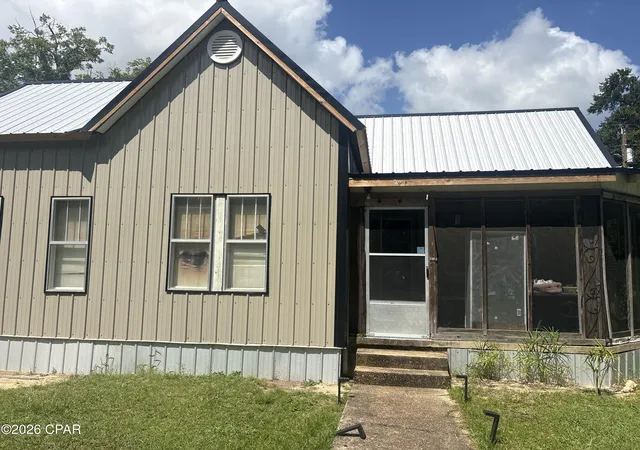 Photo 2 of Single family home for sale at 1227 Blackmon Rd, Alford, FL 32420 | MLS# 794434 | Listing updated on 2026-08-22