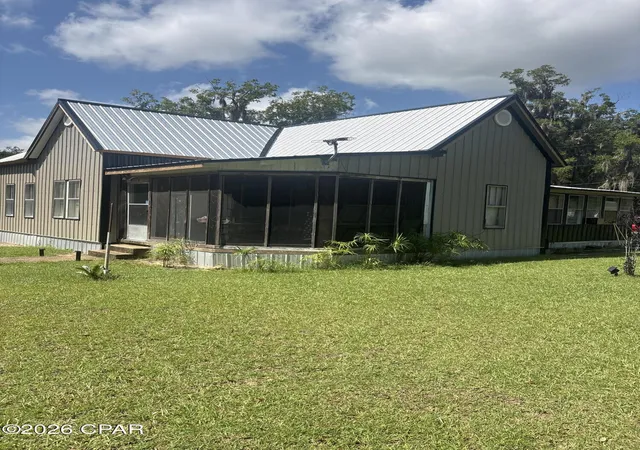 Photo 3 of Single family home for sale at 1227 Blackmon Rd, Alford, FL 32420 | MLS# 794434 | Listing updated on 2026-08-22
