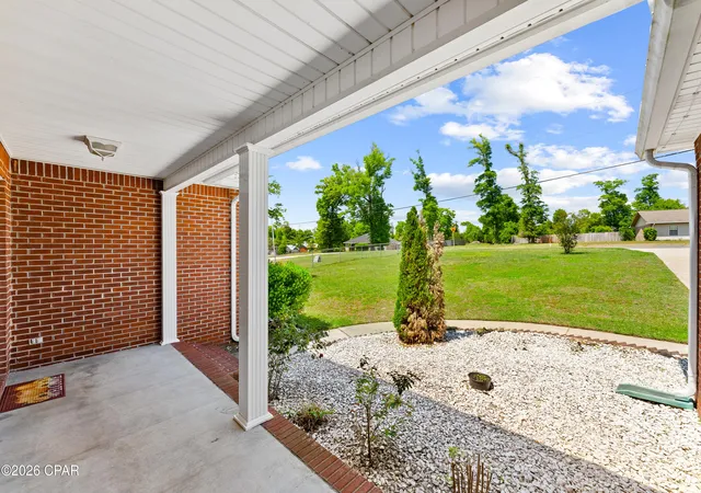 Photo 3 of Sale Pending at 2748 Appalachee Trl, Marianna, FL 32446 | MLS# 794435 | Listing updated on 2026-08-28