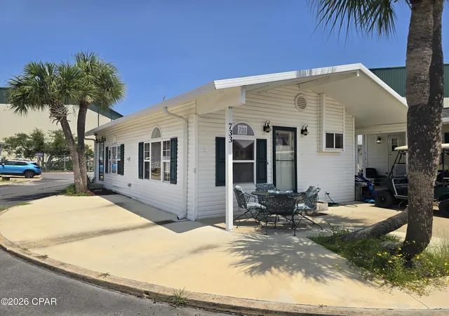 Photo 3 of Single family home for sale at 733 Shark Dr, Panama City Beach, FL 32408 | MLS# 794437 | Listing updated on 2026-08-22