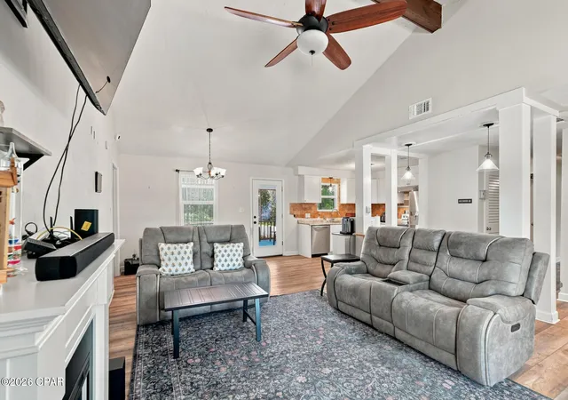 Photo 3 of Sale Pending at 3624 Betsy Ln, Panama City, FL 32408 | MLS# 794451 | Listing updated on 2026-09-16