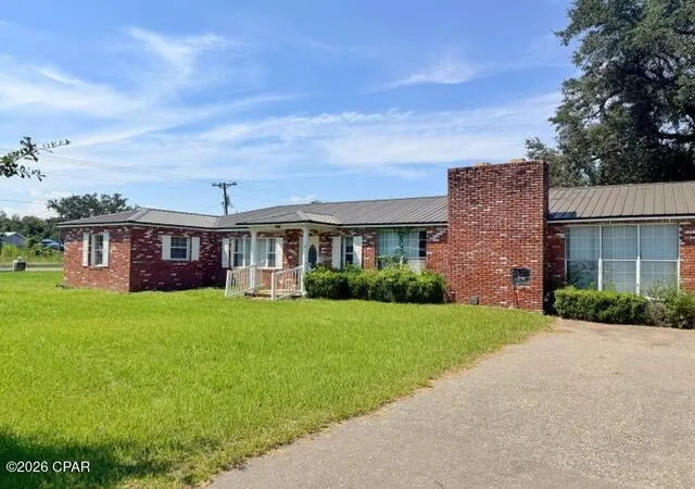 Photo 2 of Single family home for sale at 6920 Florida St, Grand Ridge, FL 32442 | MLS# 794468 | Listing updated on 2026-08-24