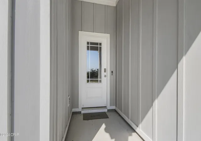 Photo 3 of Single family home for sale at 100 Bridge Harbor Dr, Panama City, FL 32404 | MLS# 794471 | Listing updated on 2026-09-07