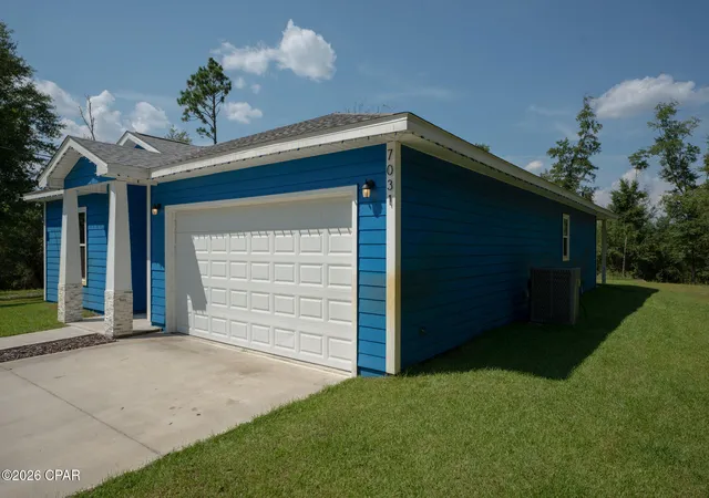 Photo 2 of Single family home for sale at 7031 Campflowers Rd, Youngstown, FL 32466 | MLS# 794476 | Listing updated on 2026-08-30