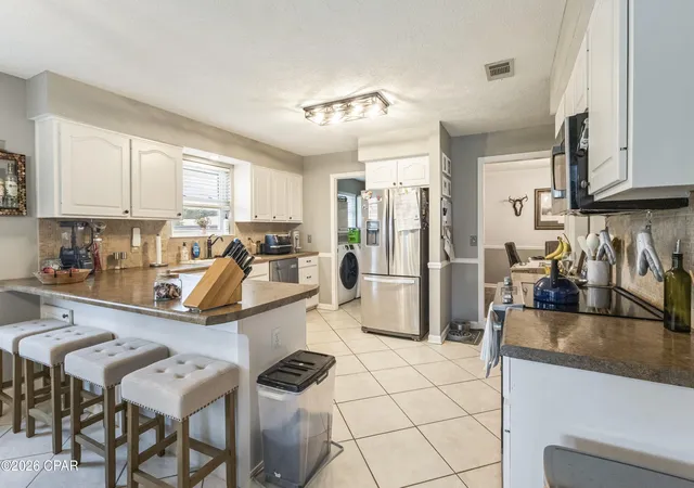 Photo 2 of Single family home for sale at 1700 New Hampshire Ave, Lynn Haven, FL 32444 | MLS# 794496 | Listing updated on 2026-10-02