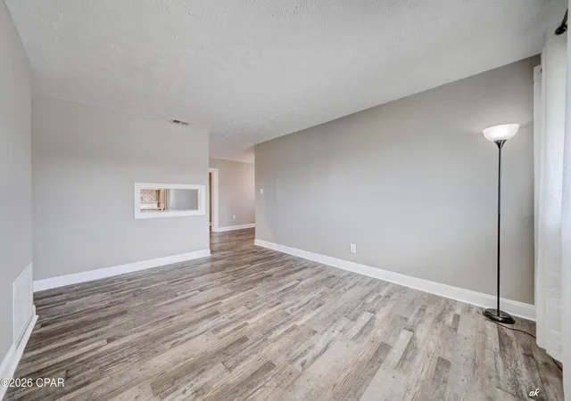 Photo 3 of Single family home for sale at 907 School Ave, Panama City, FL 32401 | MLS# 794498 | Listing updated on 2026-09-16