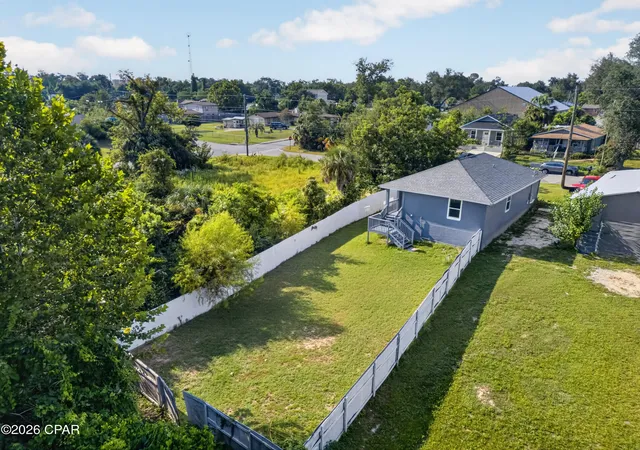 Photo 3 of Single family home for sale at 804 E 8th St, Panama City, FL 32401 | MLS# 794529 | Listing updated on 2026-09-10
