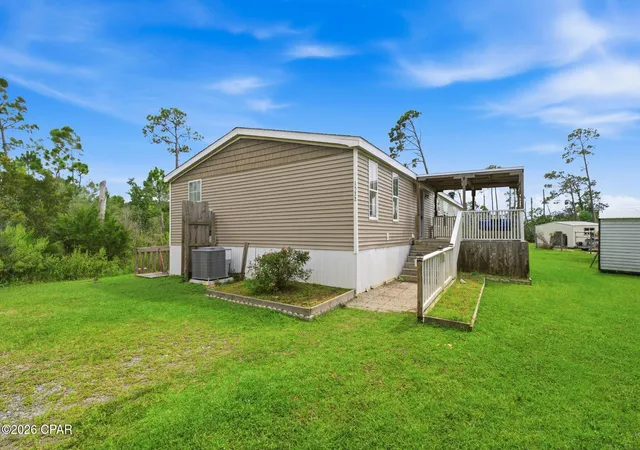 Photo 3 of Manufactured home for sale at 1532 Doty Cir, Panama City, FL 32404 | MLS# 794554 | Listing updated on 2026-08-31