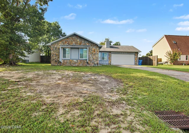 Photo 3 of Single family home for sale at 2536 E 37Th Plz, Panama City, FL 32405 | MLS# 794571 | Listing updated on 2026-09-15