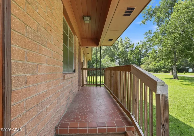 Photo 3 of Single family home for sale at 837 Maple St, Chipley, FL 32428 | MLS# 794577 | Listing updated on 2026-09-13