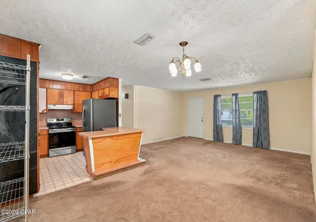 Photo 4 of Single family home for sale at 837 Maple St, Chipley, FL 32428 | MLS# 794577 | Listing updated on 2026-10-02