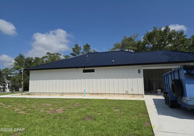 Photo 3 of Single family home for sale at 749 Magnolia Lake Dr, Defuniak Springs, FL 32433 | MLS# 794578 | Listing updated on 2026-08-26