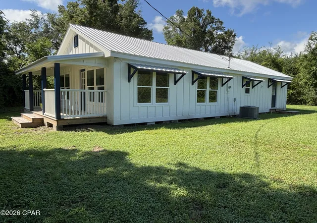 Photo 3 of Single family home for sale at 1607 Hwy 71 S, Wewahitchka, FL 32465 | MLS# 794591 | Listing updated on 2026-08-26