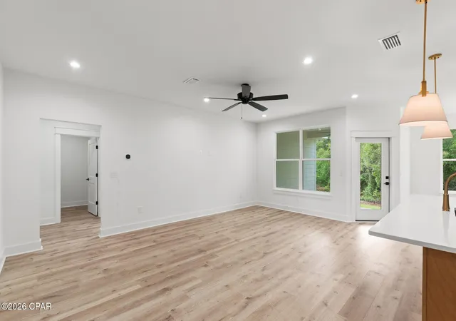 Photo 3 of Single family home for sale at 6510 Wallace Rd, Panama City, FL 32404 | MLS# 794595 | Listing updated on 2026-08-31