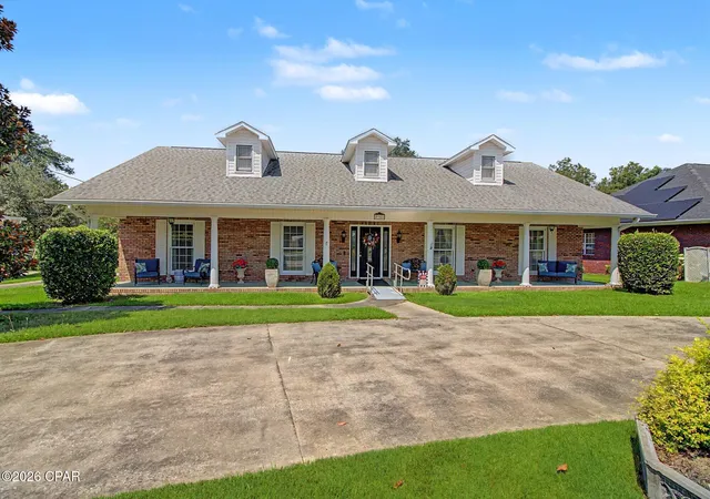 Photo 2 of Single family home for sale at 5381 College Dr, Graceville, FL 32440 | MLS# 794613 | Listing updated on 2026-09-29