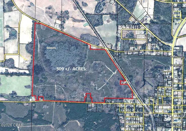 Land for sale at 0 Veteran Rd, Cottondale, FL 32431 | MLS# 794622