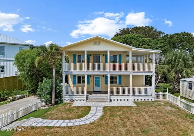 Photo 1 of Single family home for sale at 201 Circle Dr, Panama City Beach, FL 32413 | MLS# 794632 | Listing updated on 2026-08-27