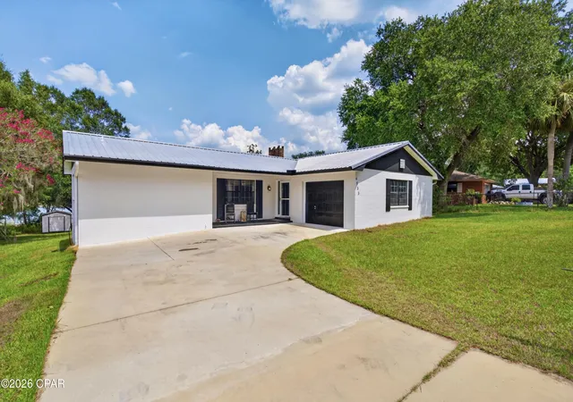 Photo 2 of Single family home for sale at 4533 Hancock Ct, Chipley, FL 32428 | MLS# 794635 | Listing updated on 2026-09-02