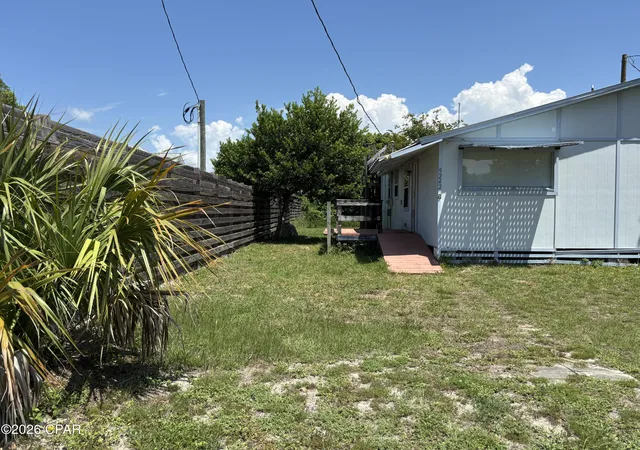 Photo 2 of Single family home for sale at 9242 Cockles Ave, Port St Joe, FL 32456 | MLS# 794641 | Listing updated on 2026-08-27