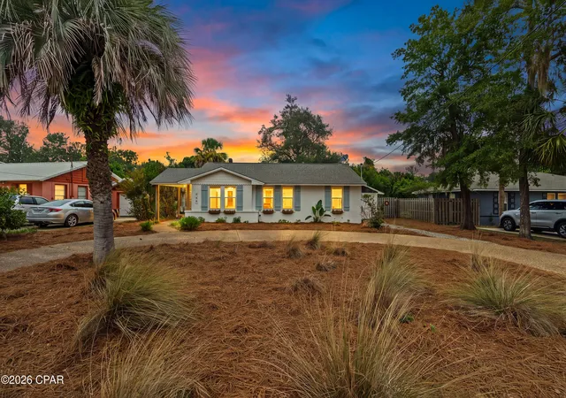 Photo 1 of Sale Pending at 446 S Macarthur Ave, Panama City, FL 32401 | MLS# 794654 | Listing updated on 2026-09-14