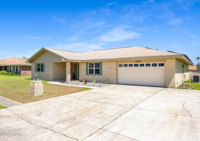 Photo 3 of Single family home for sale at 7936 Betty Louise Dr, Panama City, FL 32404 | MLS# 794657 | Listing updated on 2026-08-27