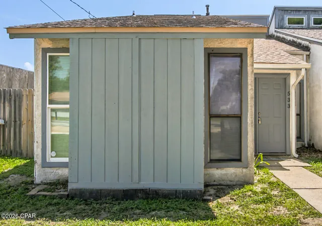 Photo 2 of Townhouse for sale at 533 S Hwy 22 A, Panama City, FL 32404 | MLS# 794668 | Listing updated on 2026-08-28