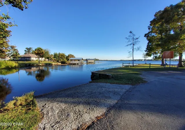 Photo 3 of Single family home for sale at 5117 Bayhead Rd, Youngstown, FL 32466 | MLS# 794677 | Listing updated on 2026-09-12