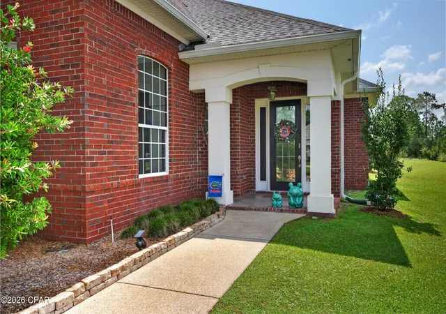 Photo 2 of Single family home for sale at 103 Tournament Ln, Freeport, FL 32439 | MLS# 794686 | Listing updated on 2026-10-05