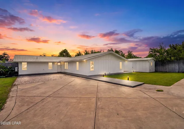 Photo 1 of Single family home for sale at 2638 E 40th Plz, Panama City, FL 32405 | MLS# 794688 | Listing updated on 2026-09-12